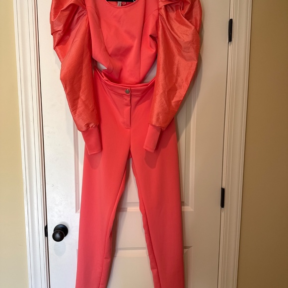 2pc - Set - Picture 2 of 2